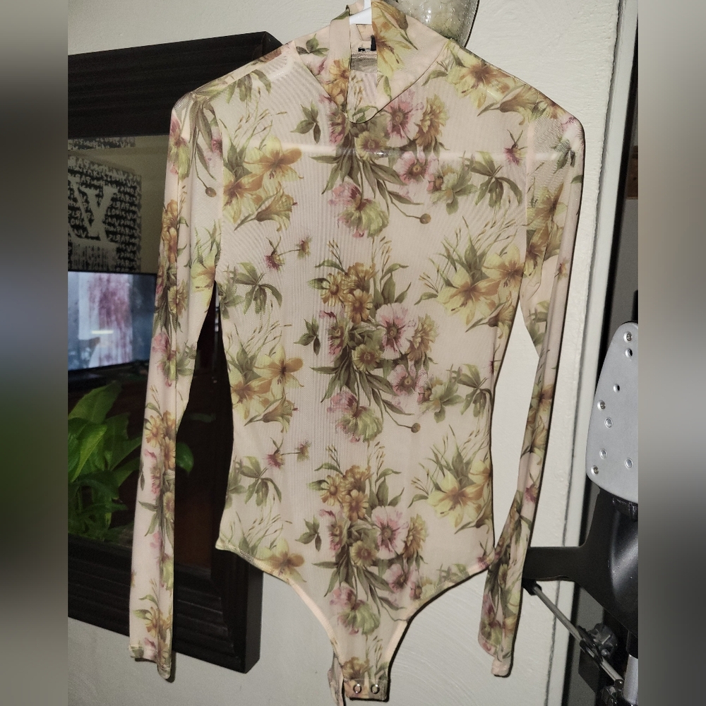 EXPRESS Sheer Floral Bodysuit Top XS